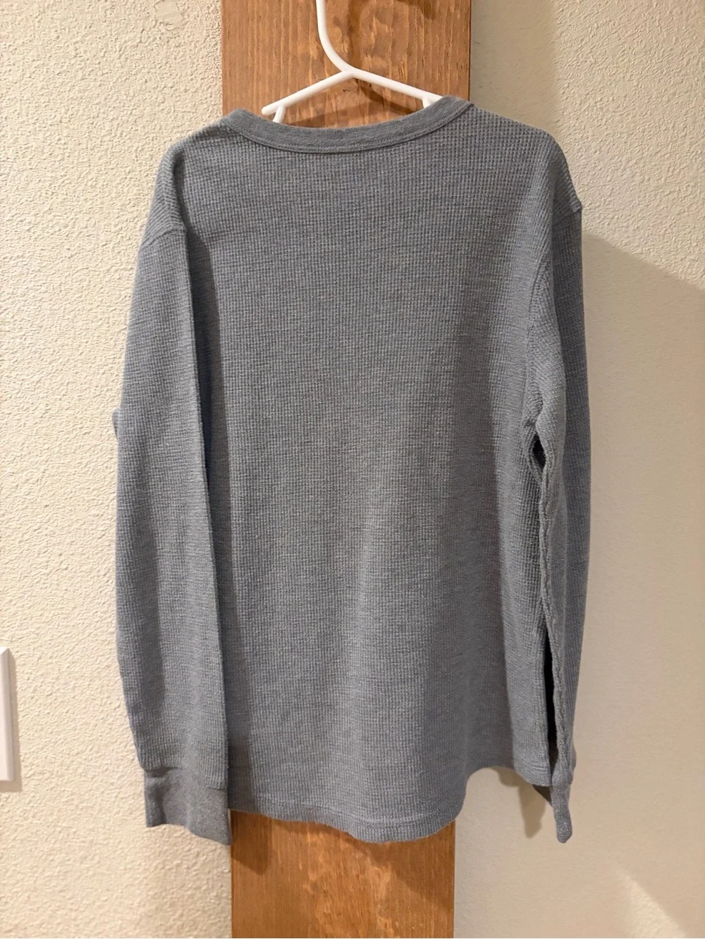 Old Navy Youth Gray Waffle Knit Long Sleeve
